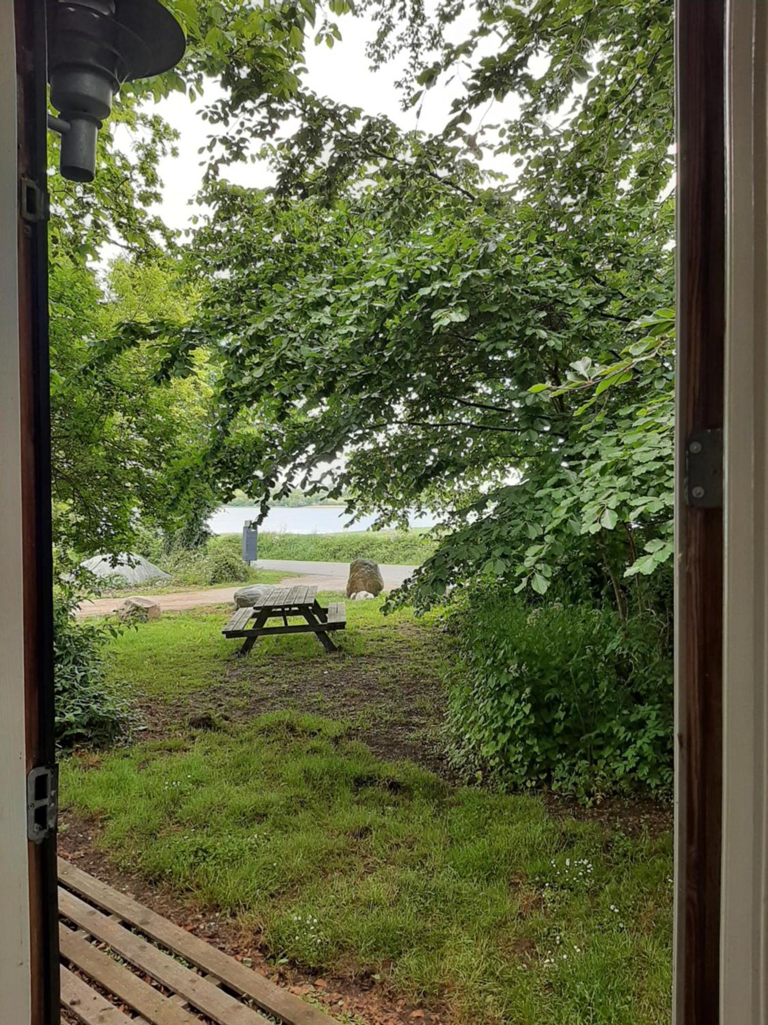 Vaerelse I Hytte Ved Stege Nor Exterior foto